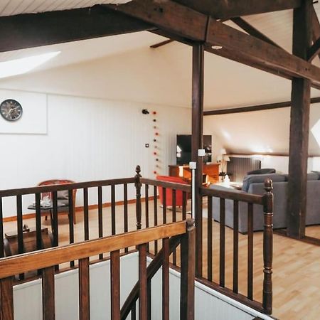 Appartement Avec Patio Saint Anne-dʼAuray Esterno foto