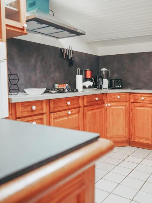 Appartement Avec Patio Saint Anne-dʼAuray Esterno foto